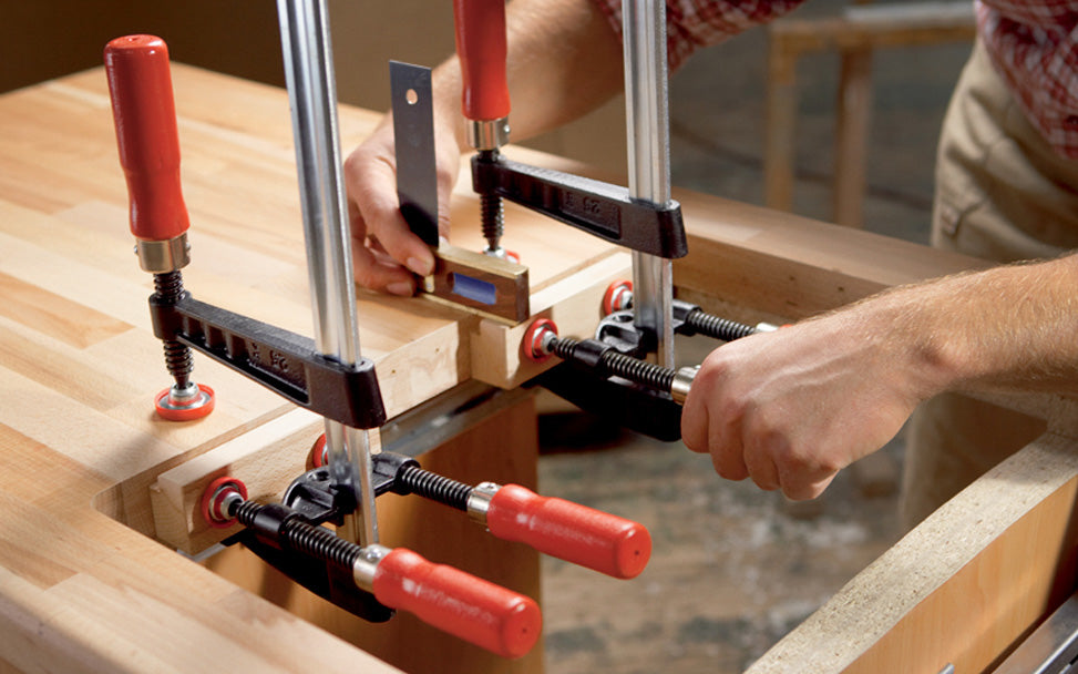 These Bessey Double Screw edge clamps are suitable for conventional screw clamps with a max rail thickness of 1/2" (13 mm). Comes with two plastic pressure caps to protect the work surface - Model No. KT5-2 - 4008158004587 - Double Screws - With Wooden Handles - Two Screw Edge Clamps - Double Screw Clamps