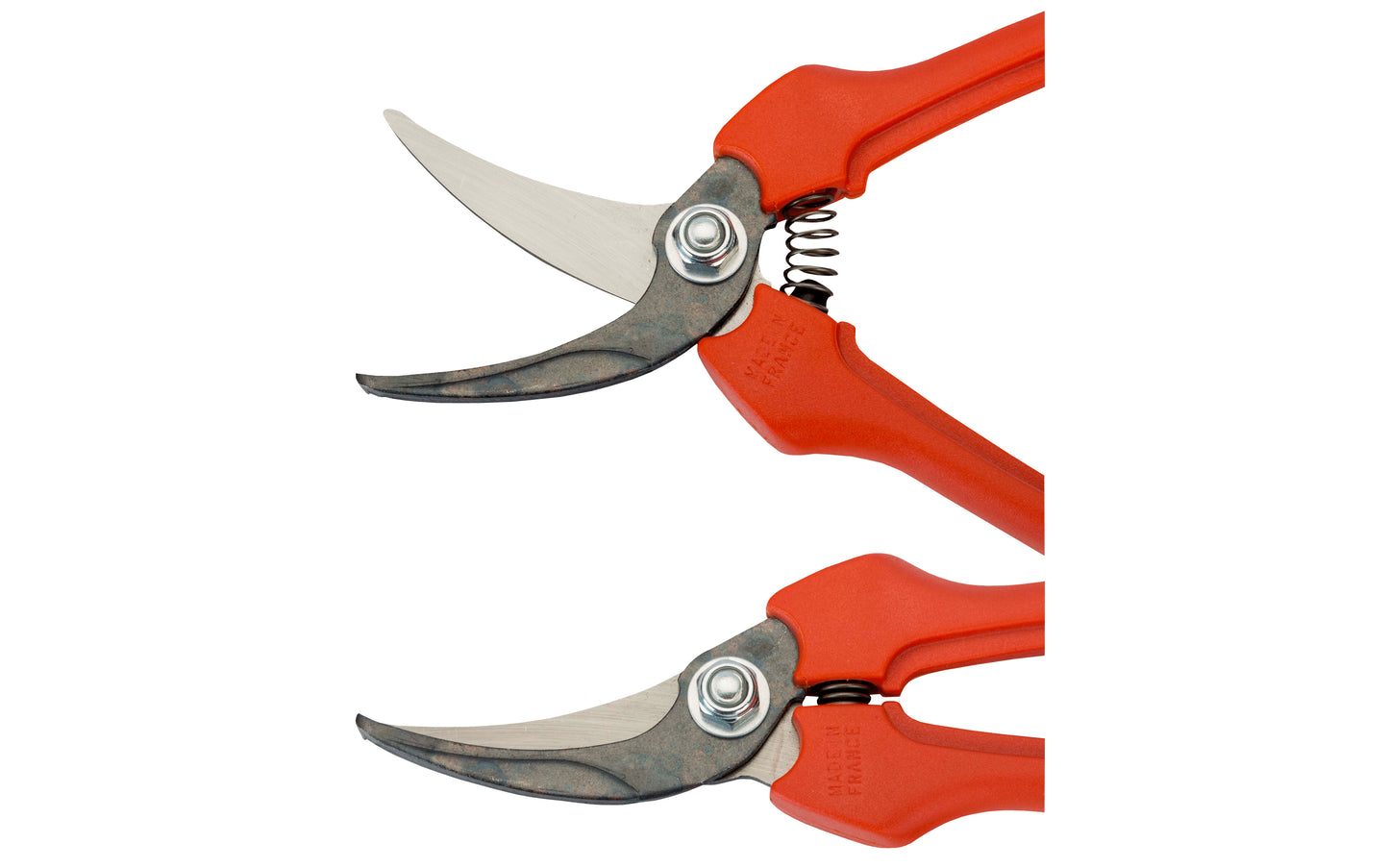 These 7-1/2" long French-made Bahco bypass garden snips are good spring-loaded snips with sharp cutting edges & they give nice smooth cuts when used. Great for harvesting fruits & vegetables, grapes, etc. Also good for use in garden for floral snipping & trimming. Made in France. Model No. P123-19-BULK30. 7311518218218