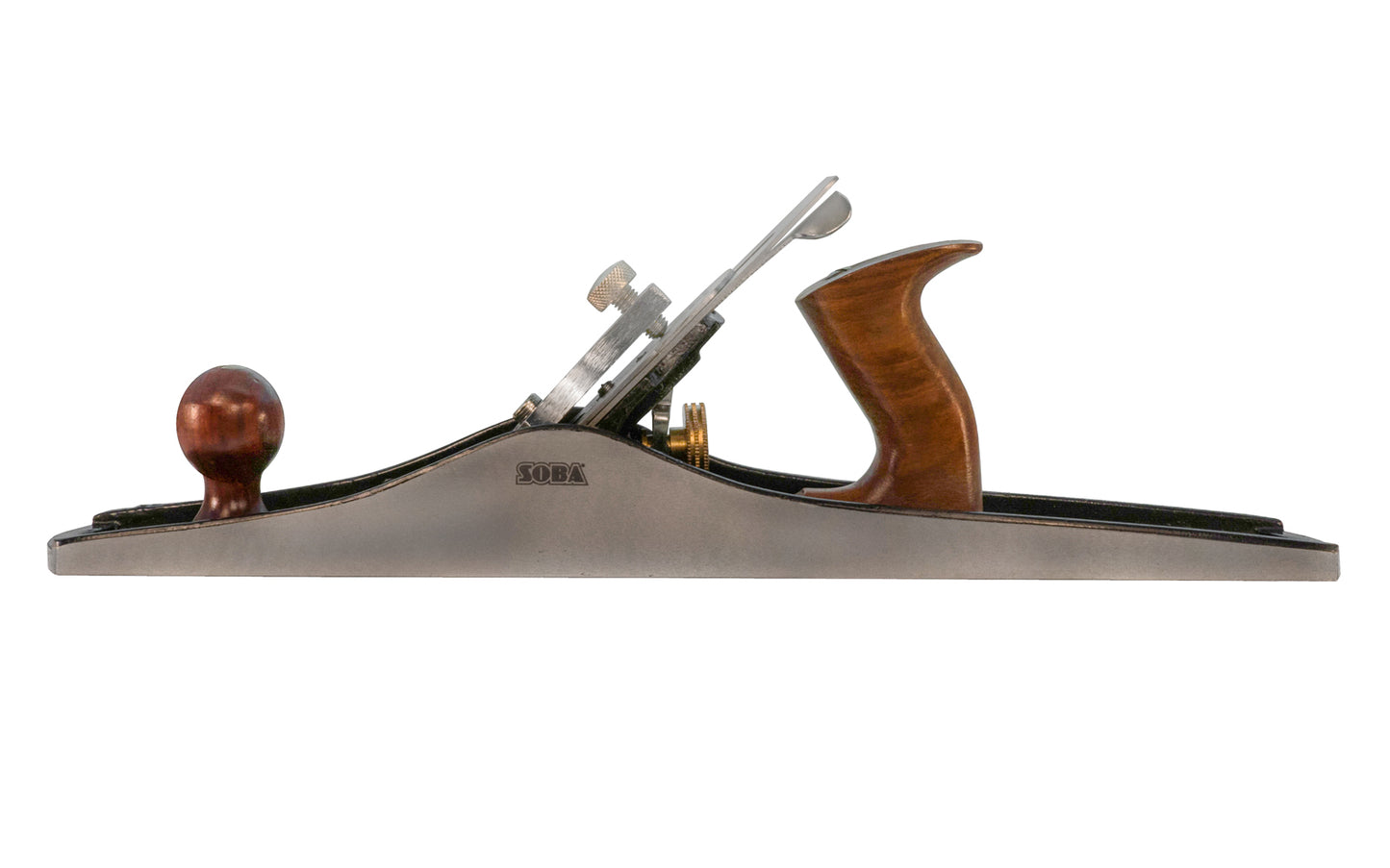 No. 6 Smoothing Fore Plane. Machined faces of the frog bed sit firmly onto similar machined faces on the body of the plane & then fastened in position by two screws. This positive positioning helps prevent chattering. The cut iron is made of high carbon steel, hardened & tempered. Made by Rider / Soba