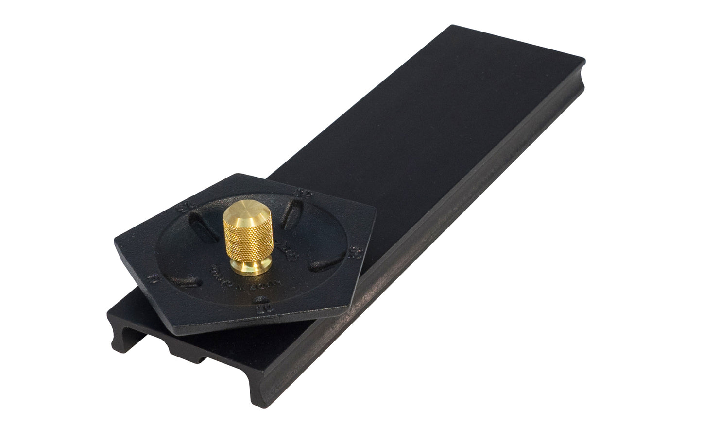 This precision Veritas Angle Jig Combination is a durable & accurate jig system for shapening edge-cutting tools. The angle setting jig has the five most common bevel angles built into a pentagon wheel. The Angle Setting Jig sets the blade level at 15°, 20°, 25°, 30°, & 35° angles. Made in Canada.