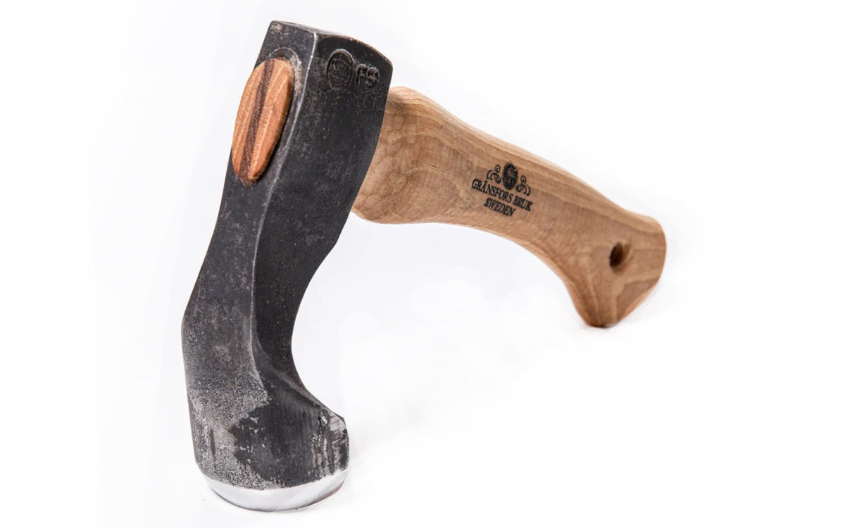 Made in Sweden · Gränsfors Bruk Hand Adze No. 478-25 Model ~ 25 mm radius edge. Made of high quality Swedish steel ~ Hand-forged with excellent craftsmanship