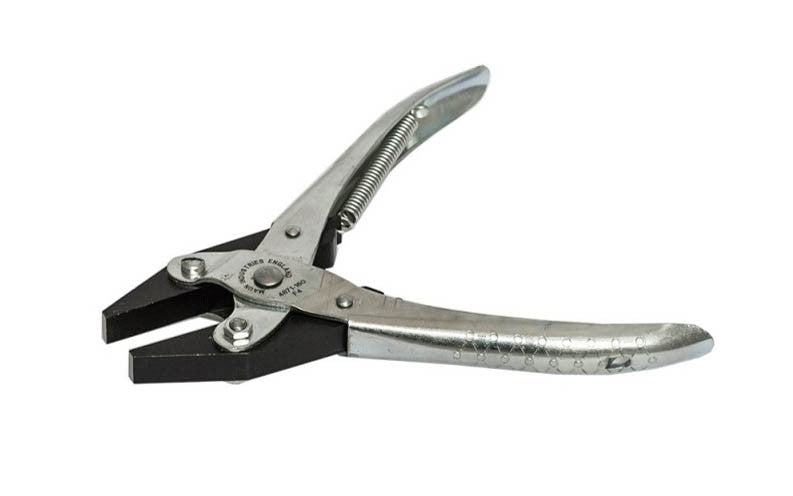 Maun Parallel Action Flat Nose Plier 6-1/2" long (160 mm) ~ Smooth Jaws with Spring Return #4871-160