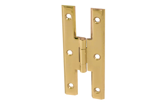 High quality & classic solid brass cabinet hinge in the traditional "H" style with bevelled edges. The leafs are thick & the hinge has a lacquered brass finish. Designed in the vintage "Colonial Revival" style, but suitable for modern decors. 1-1/2" high x 1-1/2" wide. H hinge for cabinets. Flush surface mount.