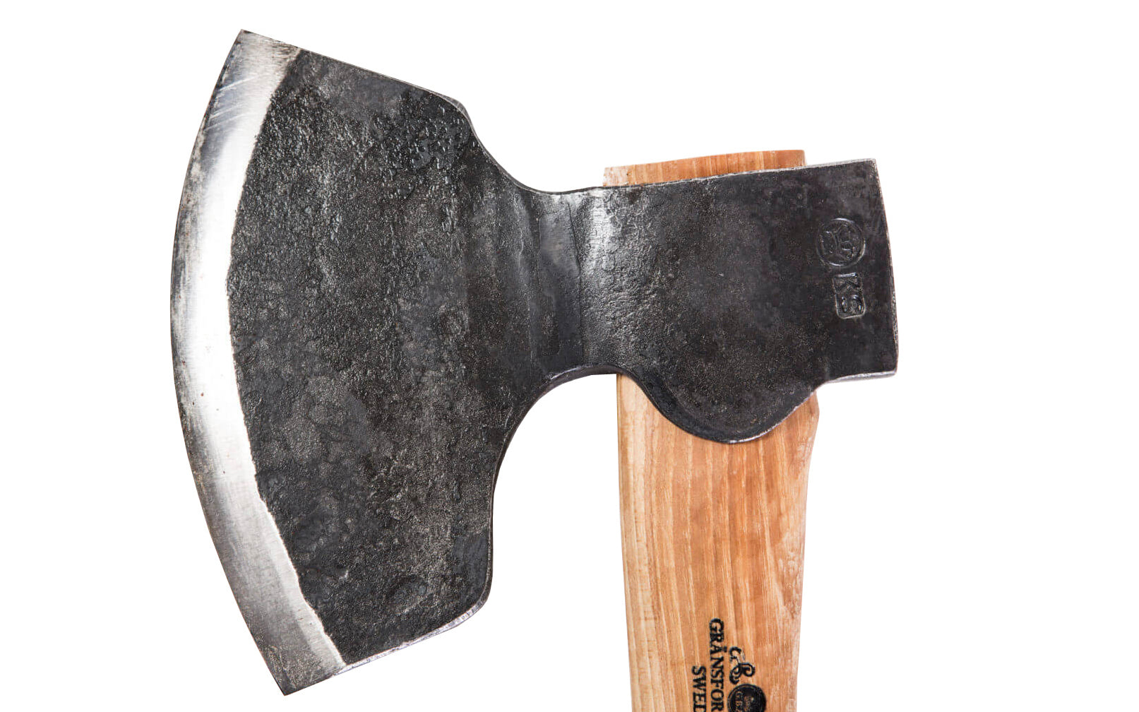Made in Gränsfors, Sweden · Broad Axe 1900 series ~ Made of the highest quality Swedish steel ~ Hand-forged ~ Sharp edge - Left Bevel - Right Bevel - Straight Bevel - Suitable for squaring logs & planks. Log building axe - Left Angled Blade Broad Axe, Model 4811, Model 4812, Model 4813.