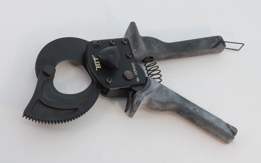 Japanese "Hit" Ratchet Cable Cutters. Model CCR-500. Not for use on ACSR cable or steel wire. Made in Japan.