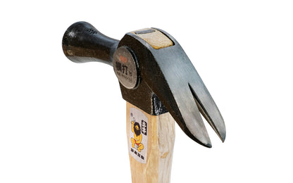 This smooth face Japanese Dogyu Kariwaku hammer is a good all-purpose hammer that's great for framing work. Hammer claw is shorter than most hammer claws, resulting in more leverage in nail pulling. Wooden handle is made of Japanese White Oak - Weight:  560 g  /  19.75 oz - 4962819001011 - 390 mm (15-1/2") Length 