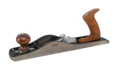 Low Angle Jack Plane No. 62 is made from extra thick steel for excellent edge retention, with a one-piece base & frog. Norris-type adjuster with lateral locking feature, & adjustable throat plate for different types of wood. It has a Hardwood handle & knob for comfort. #62 Low Angle Plane. Made by Rider / Soba.