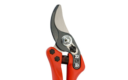 French-made Bahco Bypass Pruners P1-20 are pruners with sharp cutting edges & give nice smooth cuts when used. High-performance blades with slicing cut & precision grinding. Long-lasting sharpness & clean cutting with less friction thanks to the blade grinding process.  3/4" (20 mm) cutting diameter max. 7311518044572