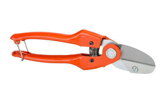 These Bahco Anvil Pruners with Steel Handle have a double-bevelled blade that's fully-hardened. The aluminum anvil which supports branch and spreads the pressure reducing damage. Stamped pressed steel handles. 3/4" (20 mm) cutting diameter max. Made in France. 3/4" (20 mm) cutting diameter max. Model No. P138-22 ~7311518301279 