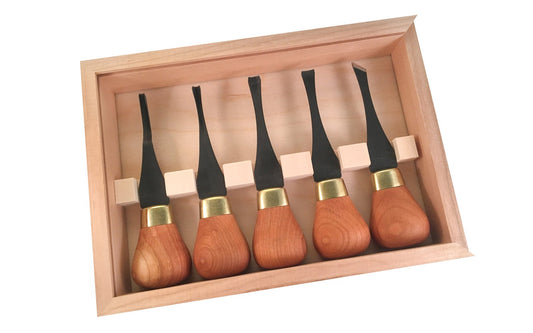Flexcut Premium Beginners Palm Carving Set ~ FRP310 - 5-piece set - Includes Sweep #3 x 3/8" (9 mm), Sweep #6 x 5/16" (8 mm), Gouge #11 x 1/8" (3 mm), Parting V-Tool 70° x 1/4" (6mm), Skew #2 x 5/16" (8mm) - High Carbon Steel blades - Cherry wood handles & polished brass ferrules - Palm Carving Tool Set - Made in USA