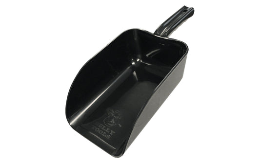 This 32 oz Bully Tools Hand Scoop is made from a high quality & lightweight FDA 21 CFR 177.1520 copolymer polypropylene (with non-toxic colorant added) that makes it easy & comfortable to use for any job. Great multipurpose scoop tool ideal for outdoor & gardening use, animal feed, barn & stall cleaning, snow use, etc. 735390921610